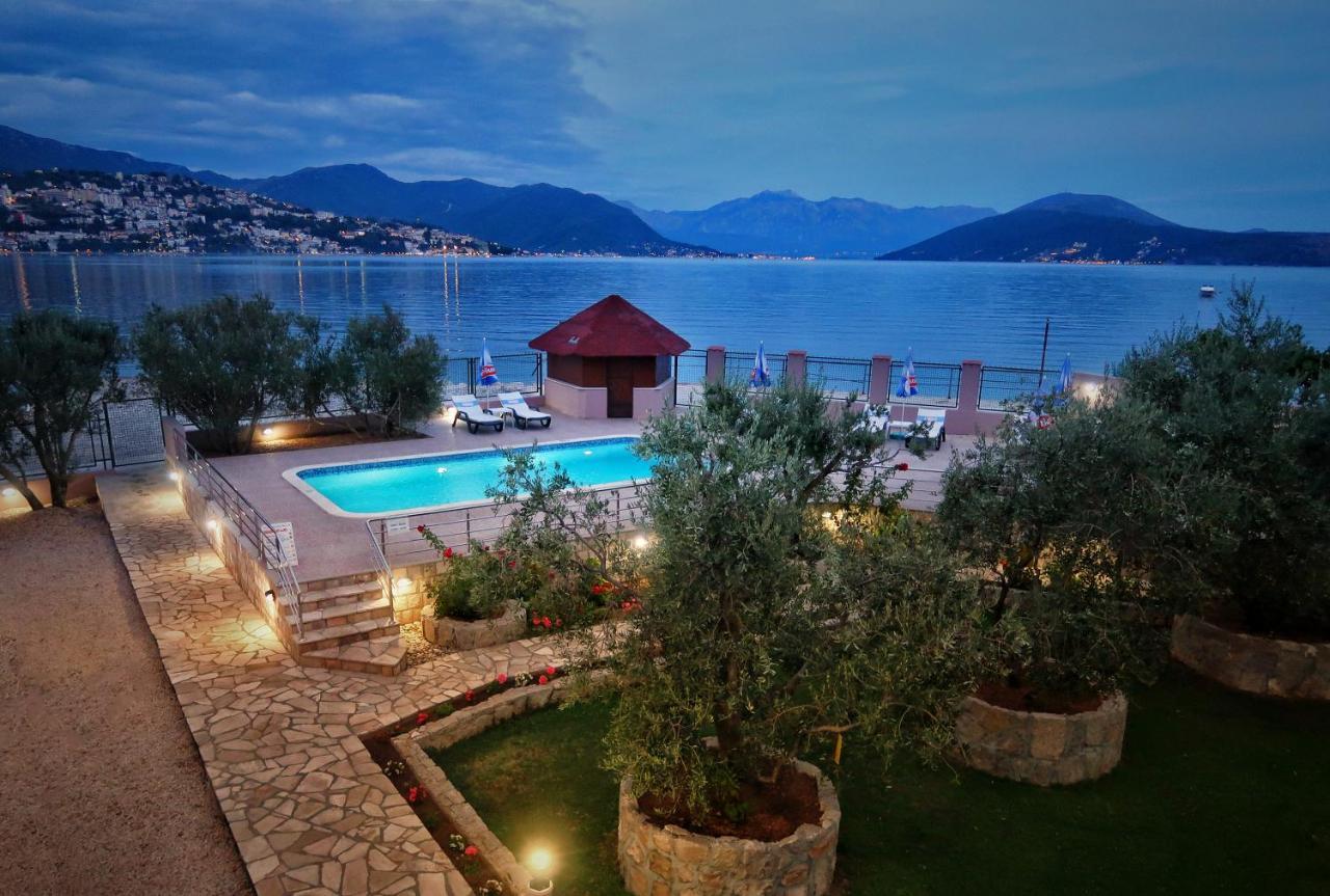 Apartments Maxi Katic Herceg Novi Dış mekan fotoğraf