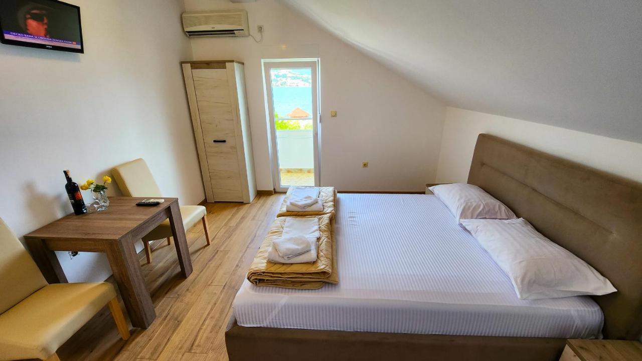 Apartments Maxi Katic Herceg Novi Dış mekan fotoğraf