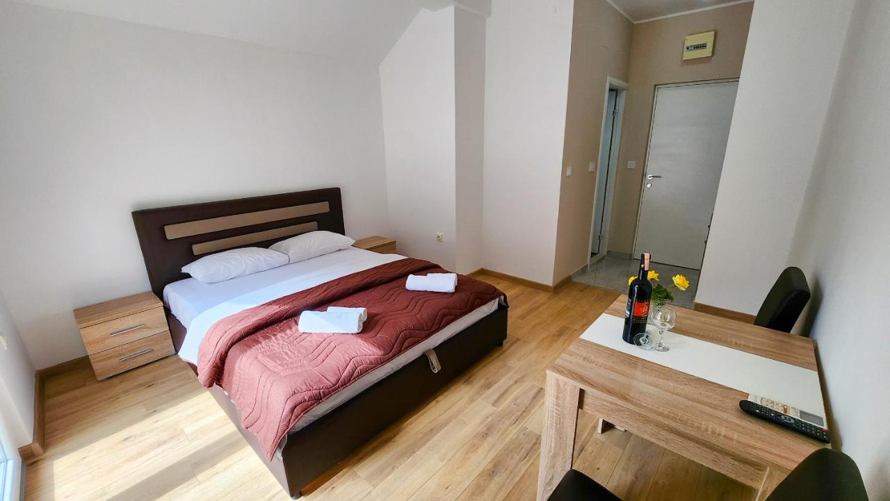 Apartments Maxi Katic Herceg Novi Dış mekan fotoğraf