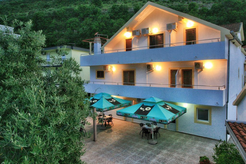 Apartments Maxi Katic Herceg Novi Dış mekan fotoğraf