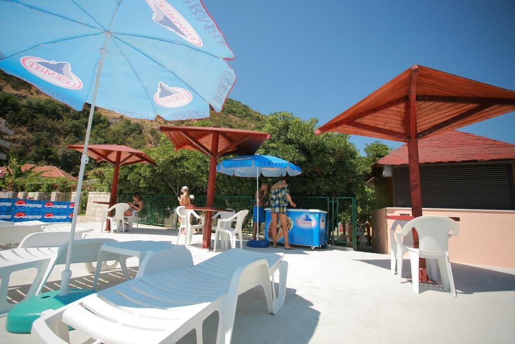 Apartments Maxi Katic Herceg Novi Dış mekan fotoğraf