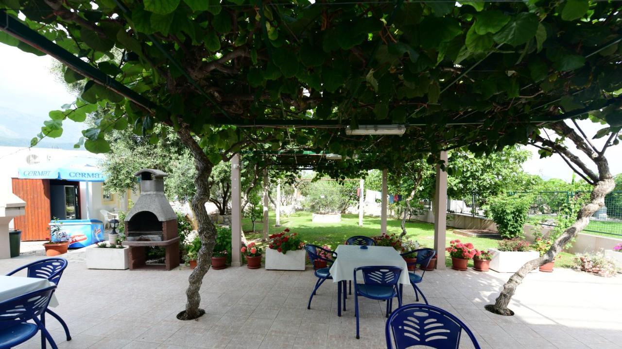 Apartments Maxi Katic Herceg Novi Dış mekan fotoğraf